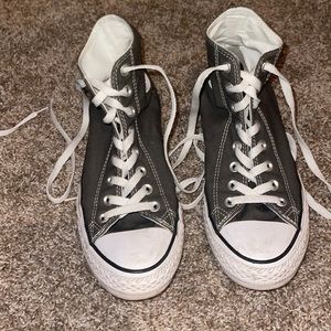 grey converse